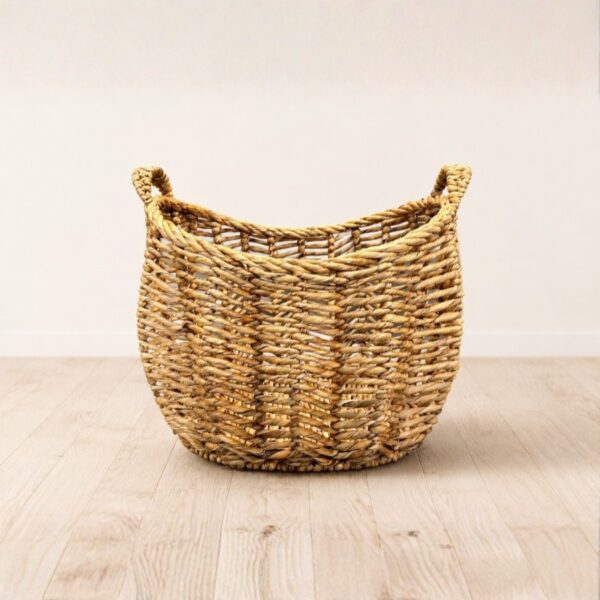 Set Of 2 Oval-Shaped Water Hyacinth Basket (2) Set Of 2 Oval-Shaped Water Hyacinth Basket
