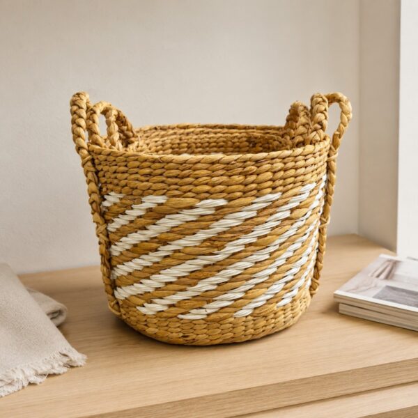 Set of 3 Round Water Hyacinth Basket with Handles-01 Round Water Hyacinth Basket with Handles